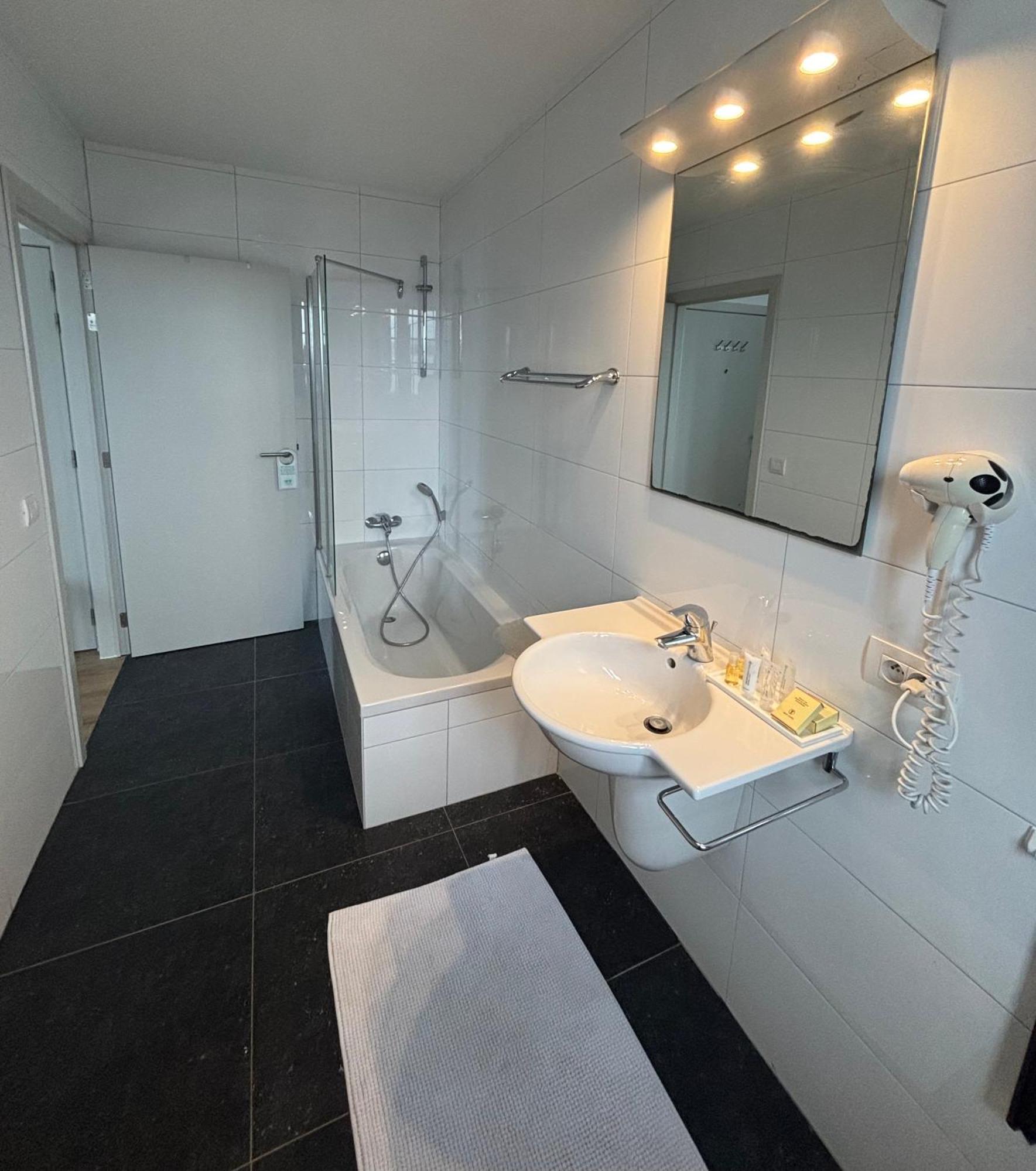 Hotel La Chaumiere Asse Zewnętrze zdjęcie